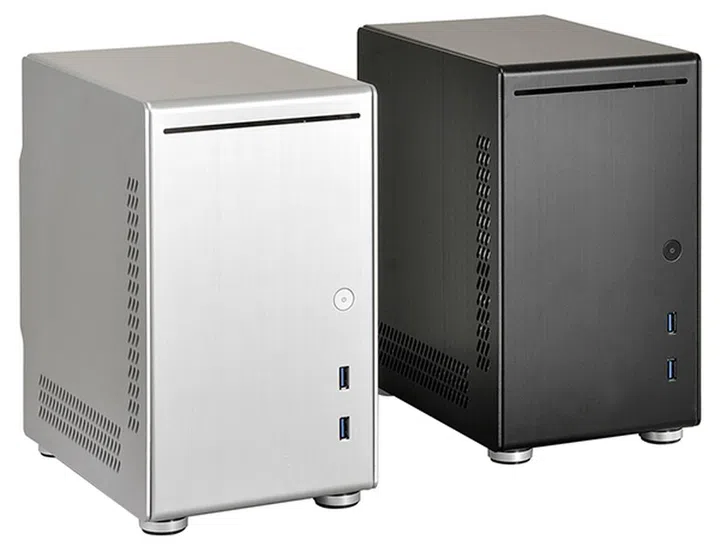 The Lian Li PC-Q21 is available in both black and silver. (Image Source: Lian Li)