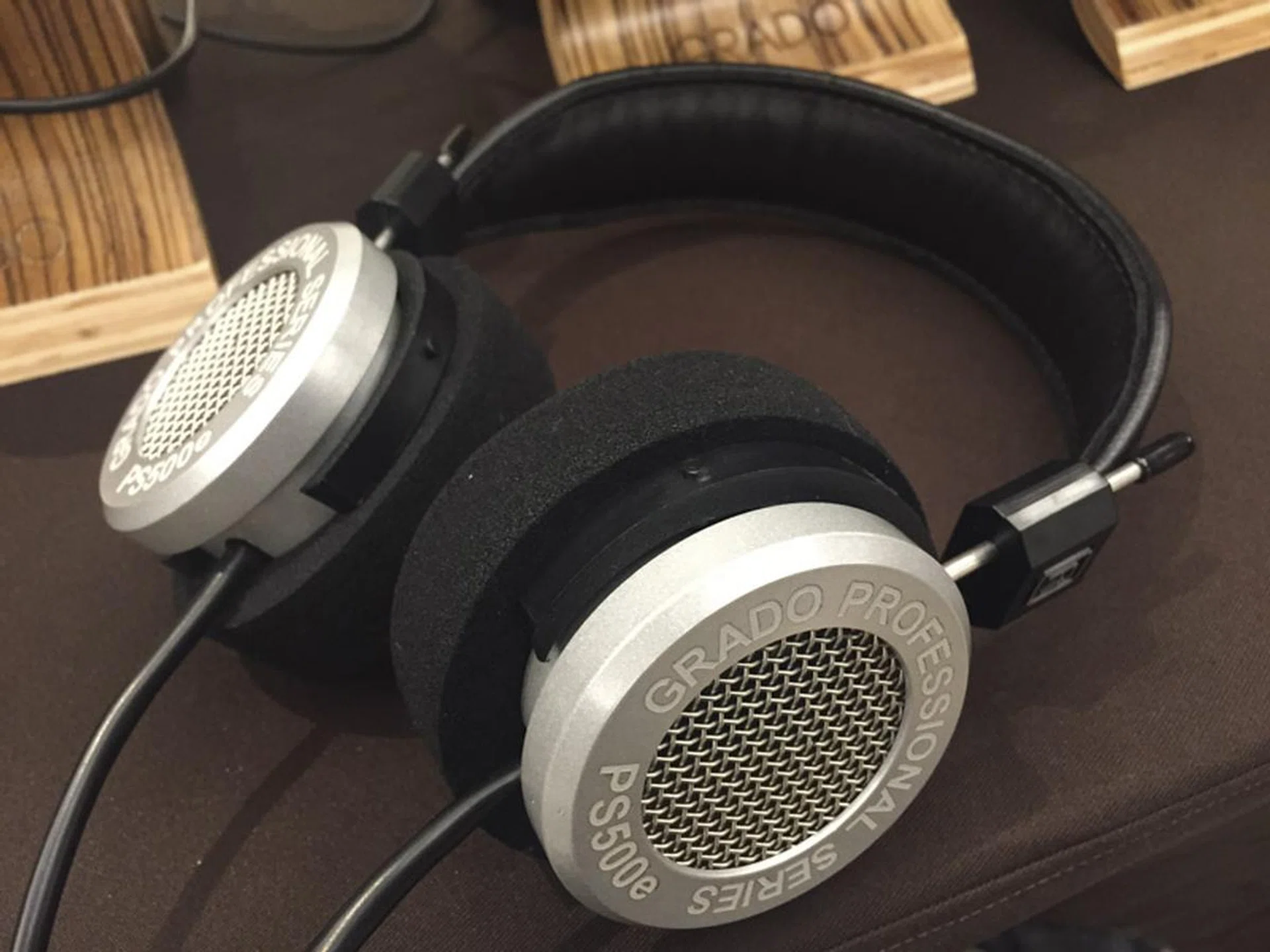 The Grado PS500e features the classic Grado look but with improved electronics, making it easier to drive.