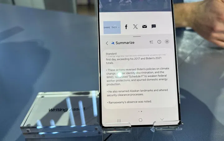 Writing Assist in Samsung Galaxy S25 series. Photo: HWZ.