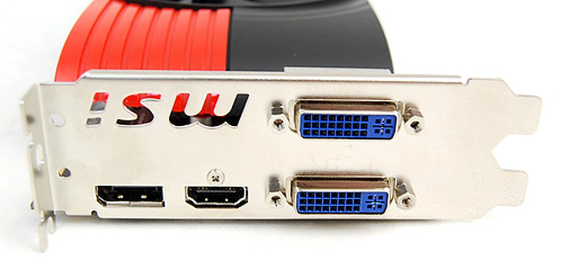 Like many of the other cards, the MSI R6850 gets two DVI ports, a single DisplayPort and HDMI port.
