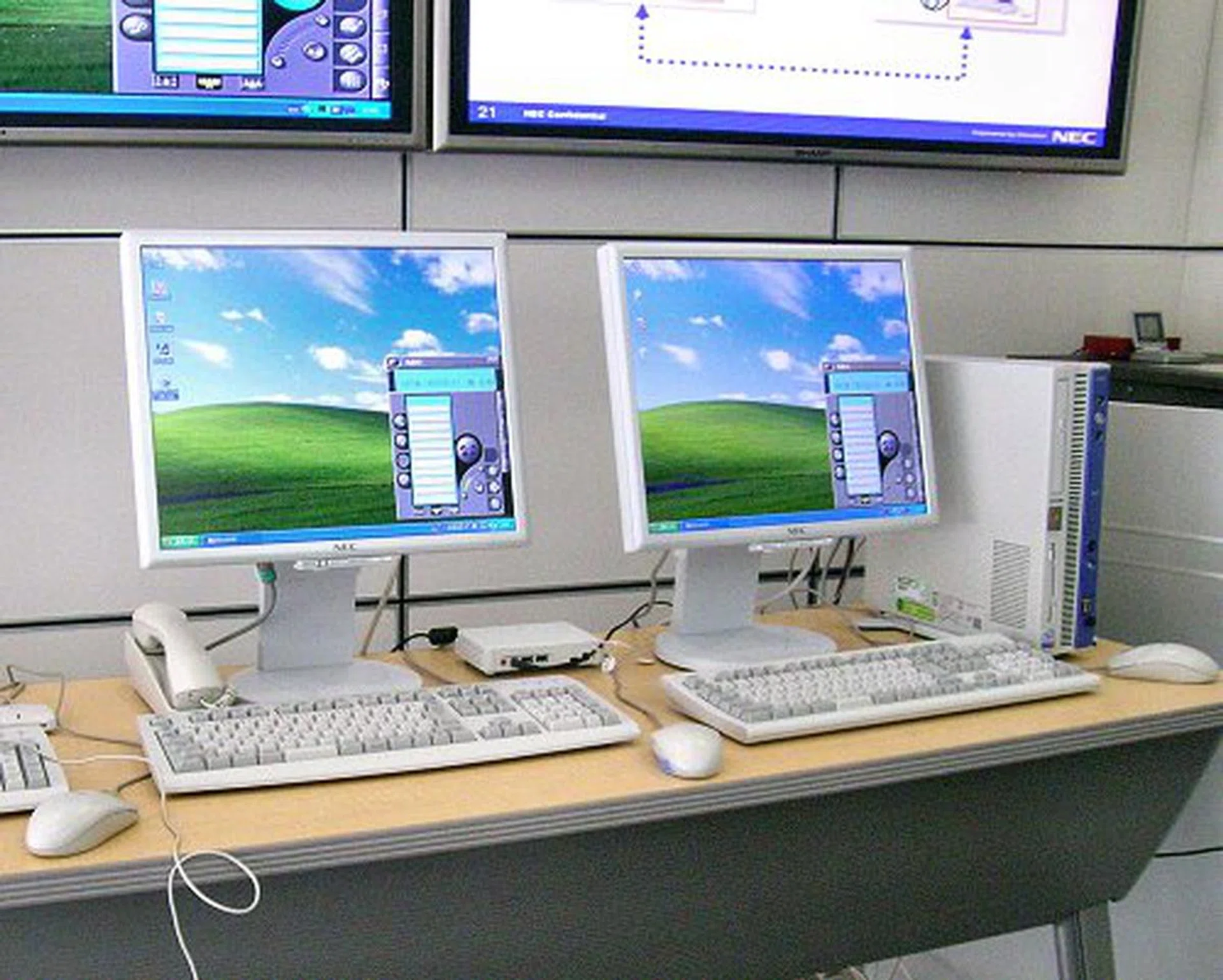 US100 thin client VoIP performance test compared with a regular standalone office desktop system.