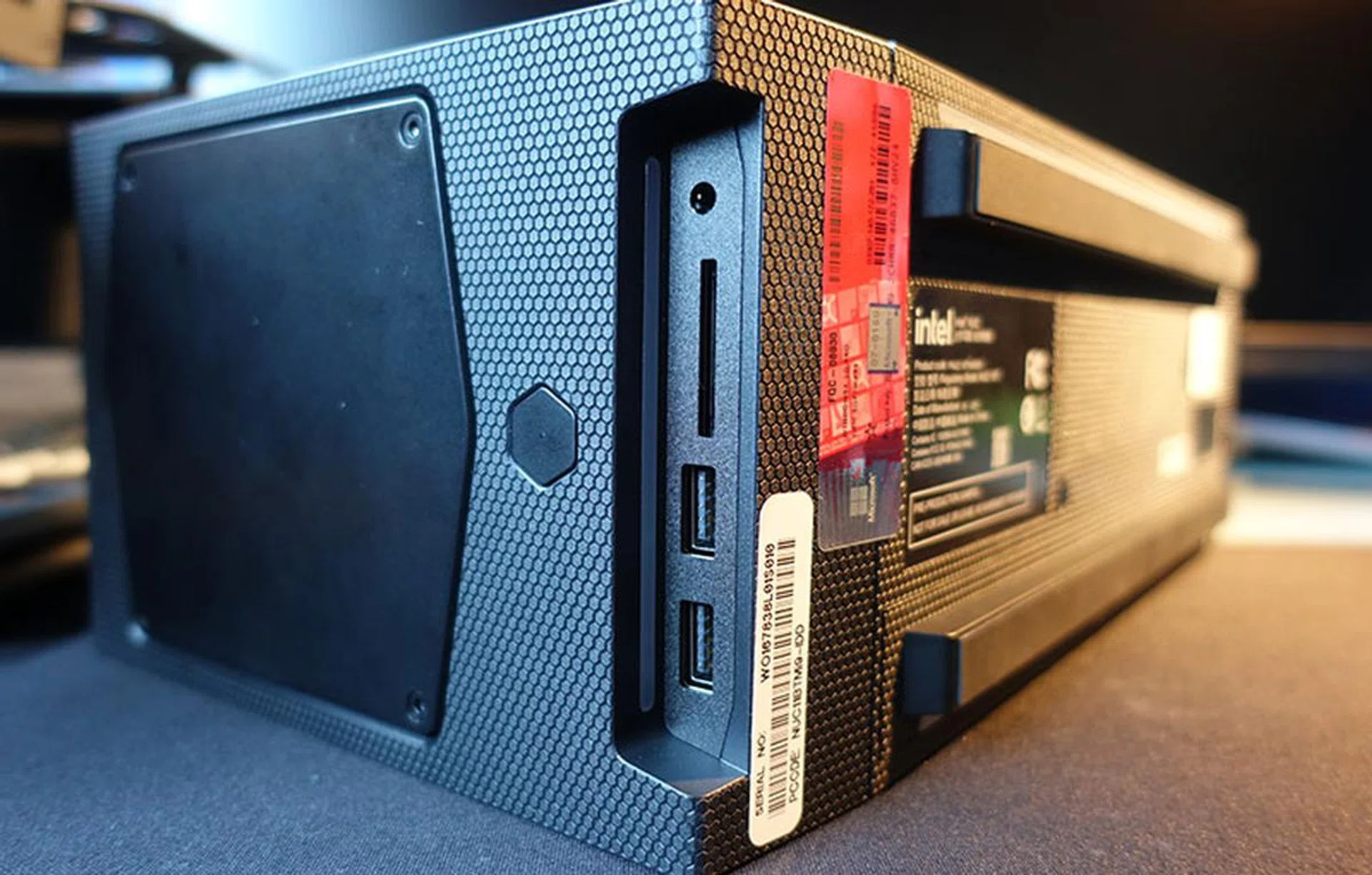 Bonus points for including a UHS-II SD card slot.