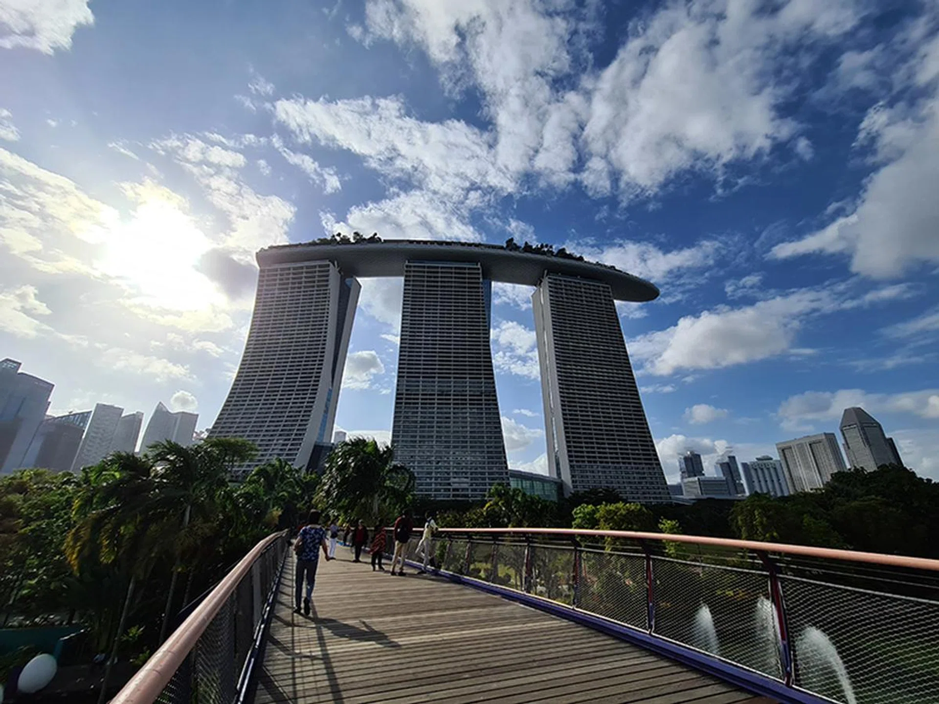 S20 Ultra. (Click to view full-size image)