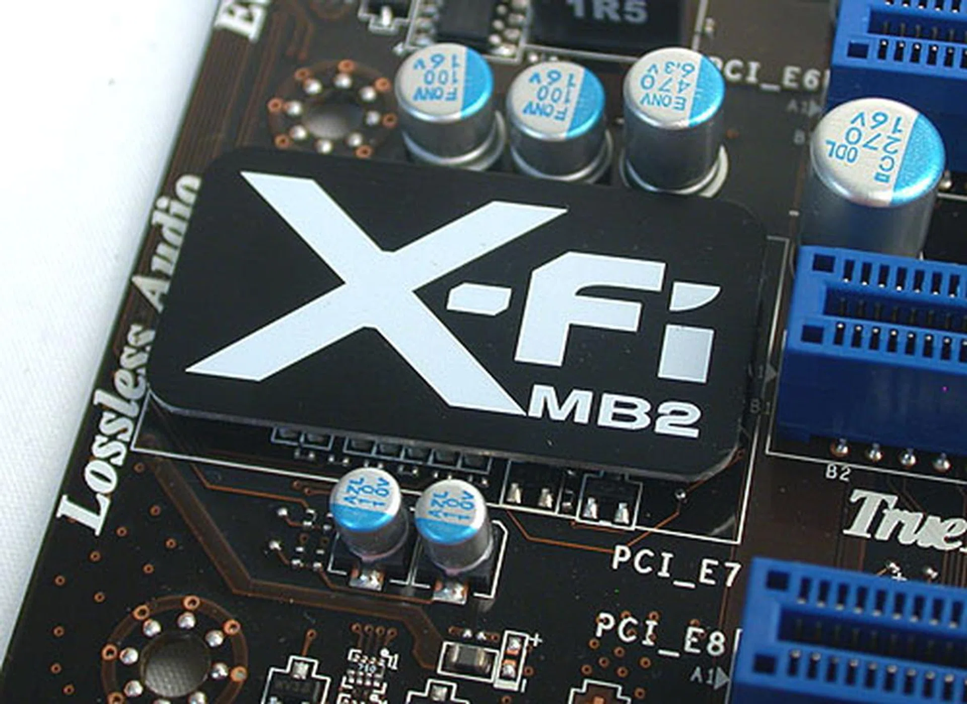 In case you're confused, the Creative X-Fi MB2 here is a software package that enables Creative's unique audio features like EAX on this board. The hardware underneath however is a Realtek ALC892.