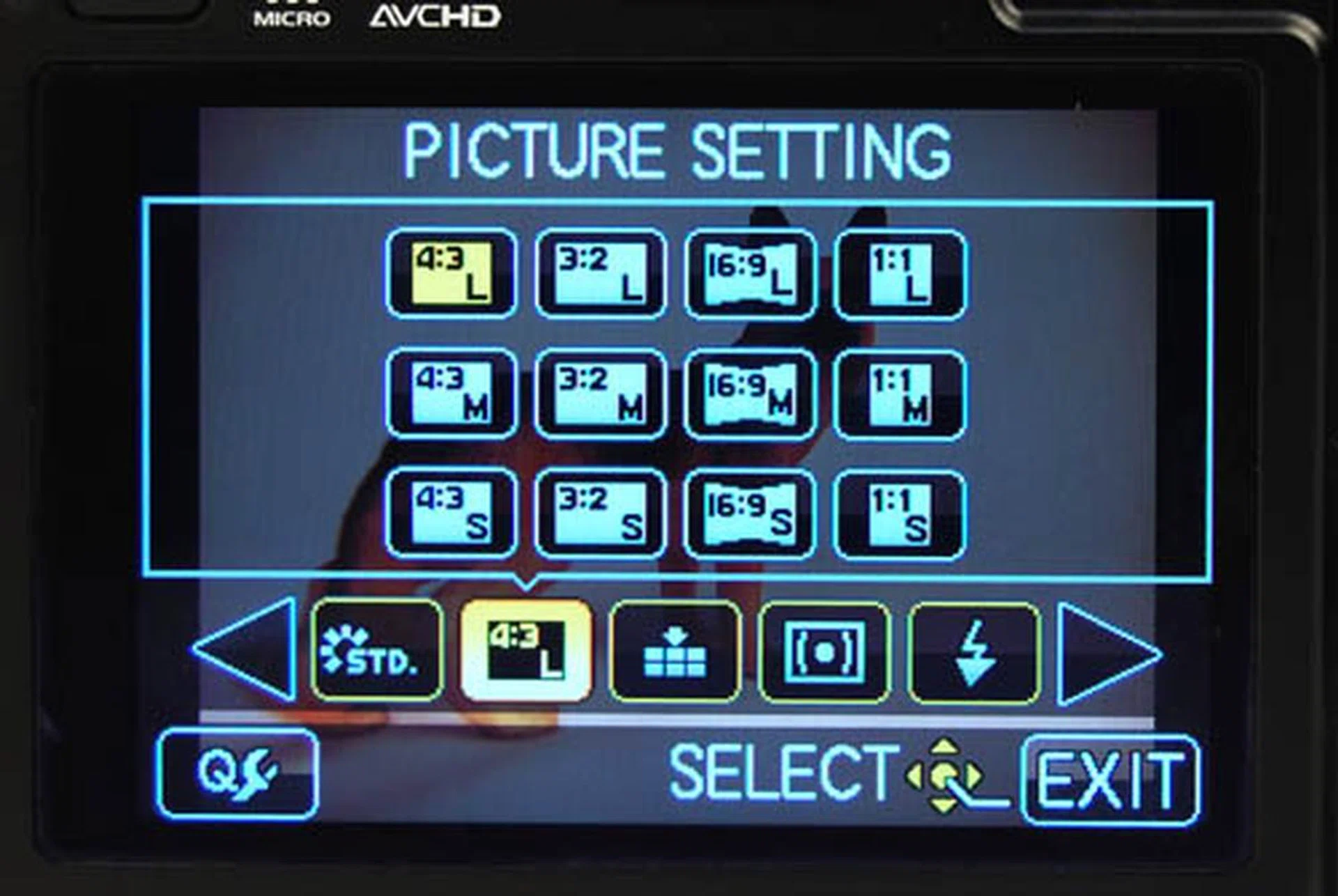 The Quick Menu button brings up a list of commands, which can be customized to your liking.