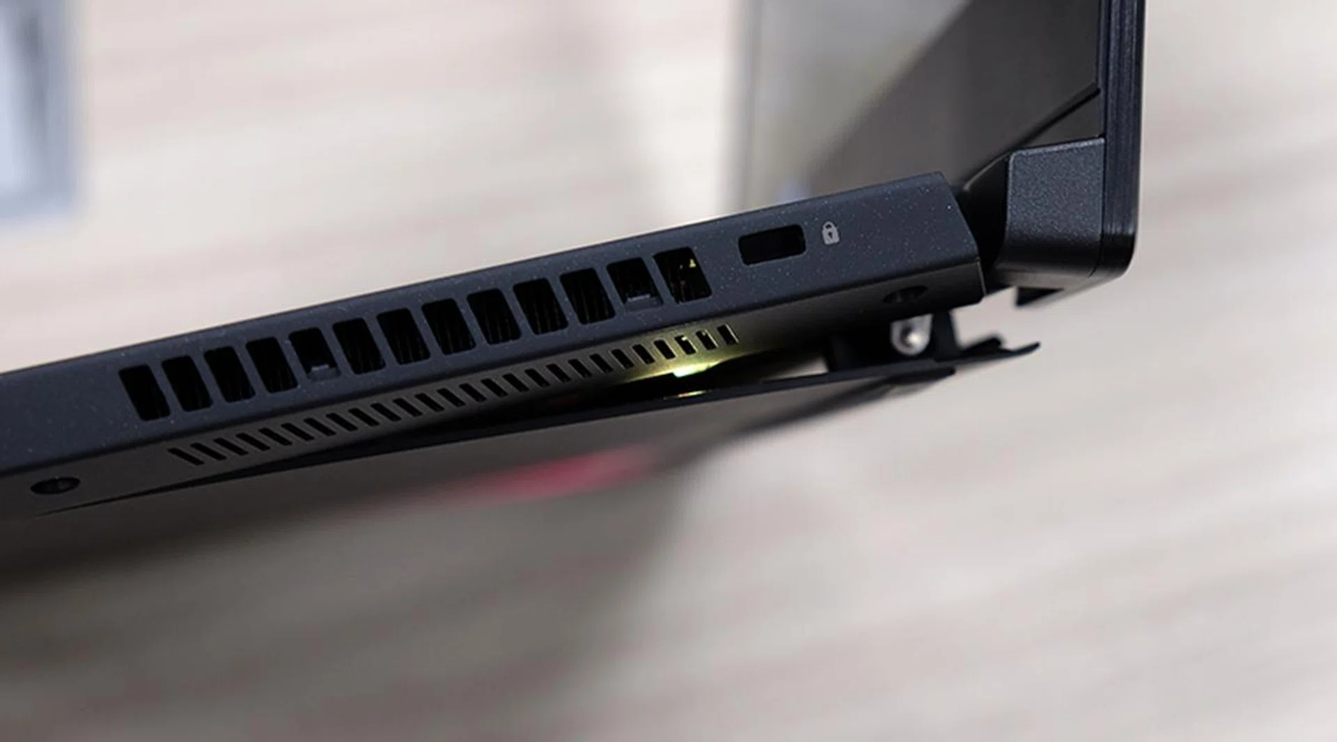 ASUS ROG Zephyrus S GX502GW