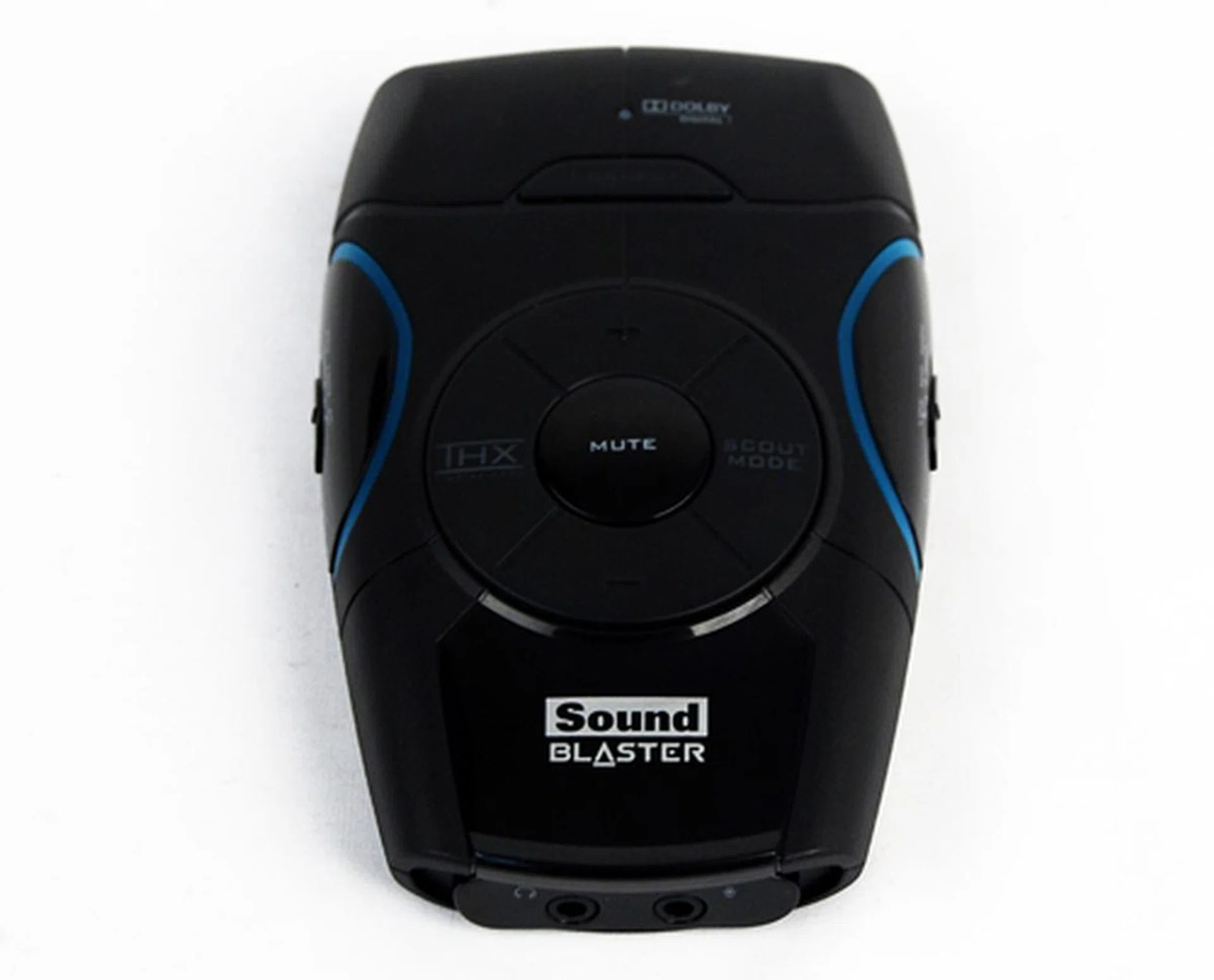 Havinga small footprint, the Recon3D sound card comes in both PCIe and USB versions. The gaming headset came bundled with the latter edition. For those interested in the separate components, the USB sound card is sold as "Sound Blaster Recon3D", while the headset is sold as the "Sound Blaster Tactic3D Omega Wireless".