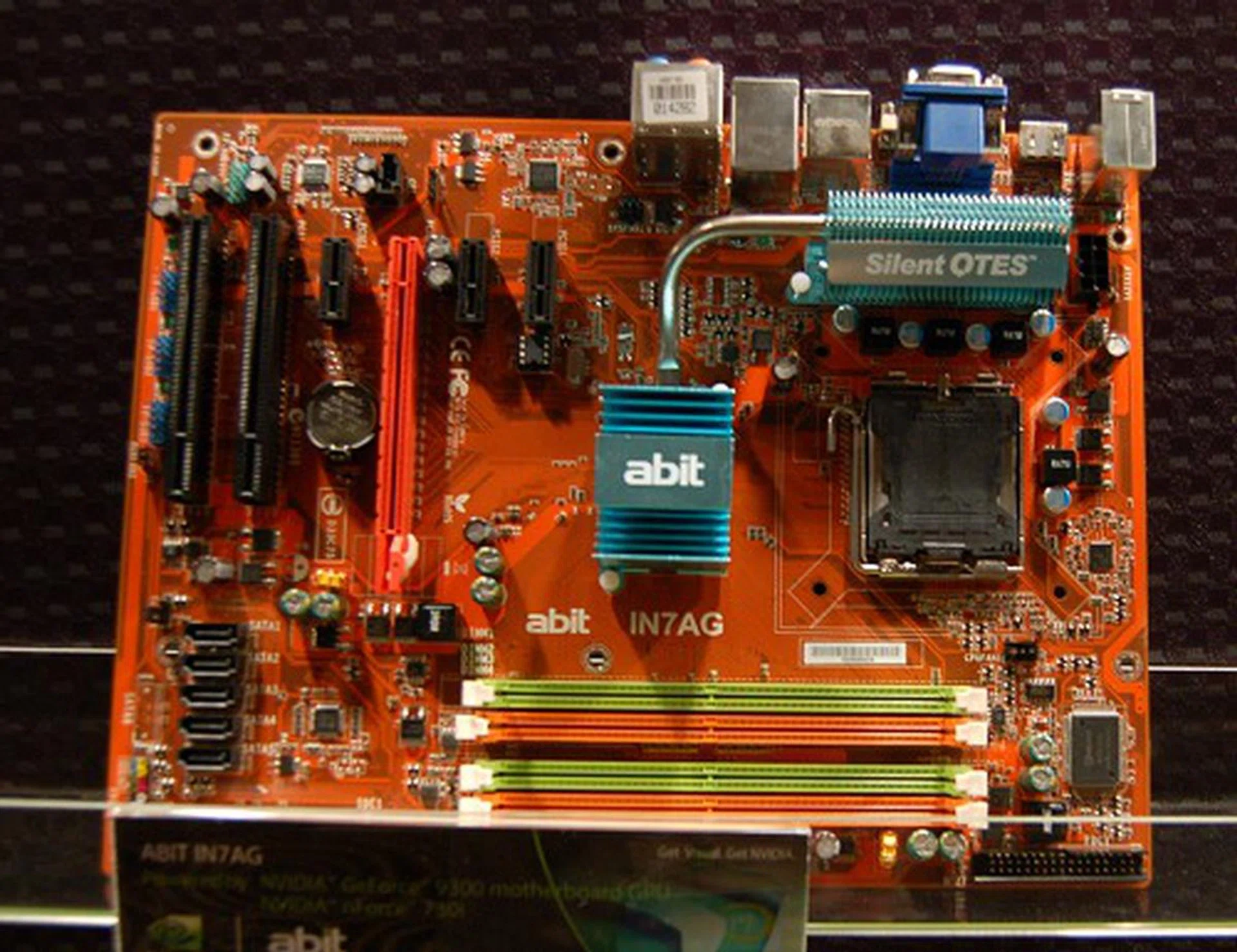 Last but not least is abit with the IN7AG board sporting a very clean layout.