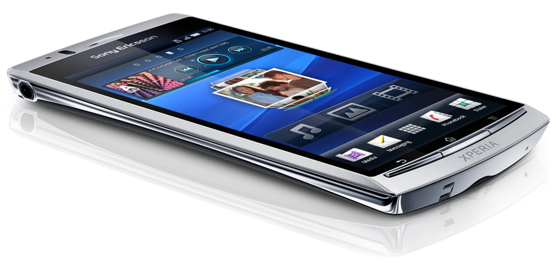 The pretty Sony Ericsson Xperia arc is an impressive phone by design, but it's not perfect. Overall performance is certainly a big thumbs up, but the discussion point would be if you can handle the phone gently and if you don't mind the default UI out of the box.