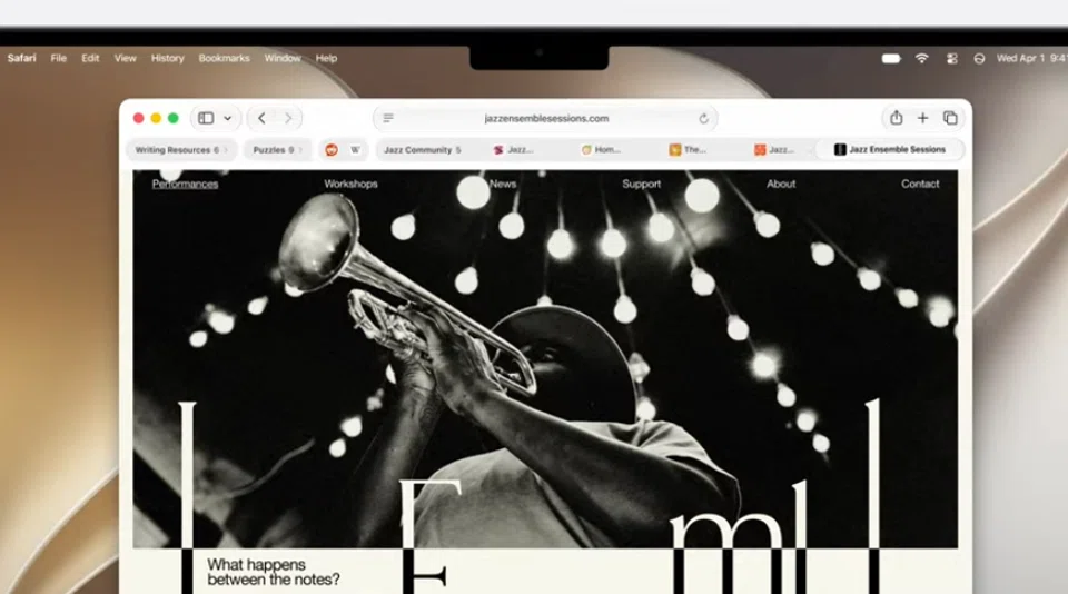 Apple Intelligence Safari tab organisation