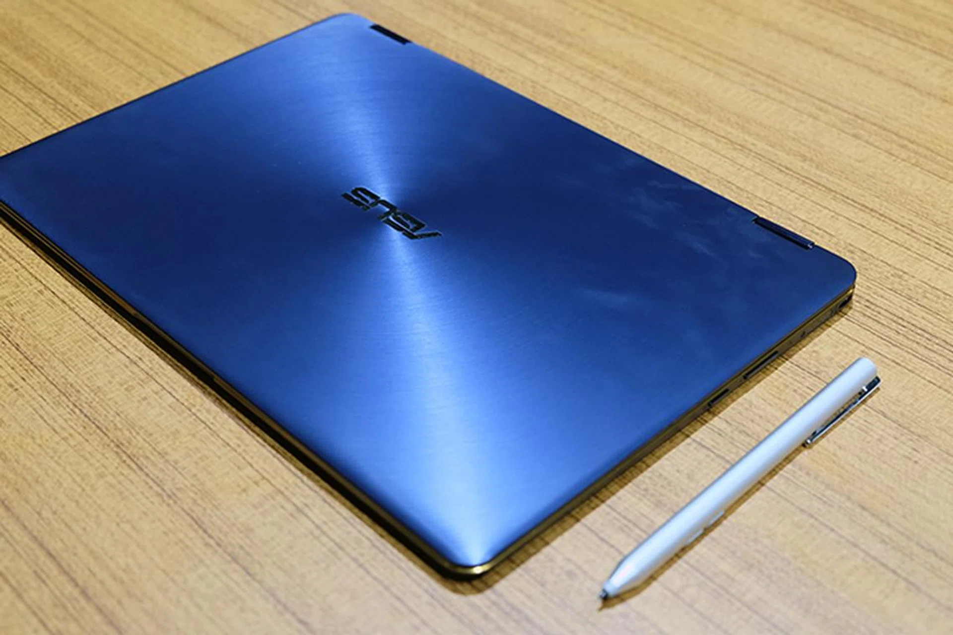 ASUS ZenBook Flip S