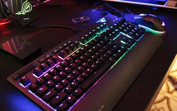 ASUS ROG Strix Flare