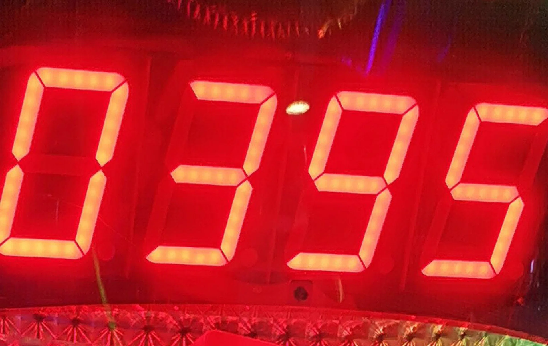 100% crop (Mate 20 Pro)