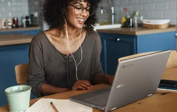 The new Acer Chromebook Spin 714 (Image source: Acer)