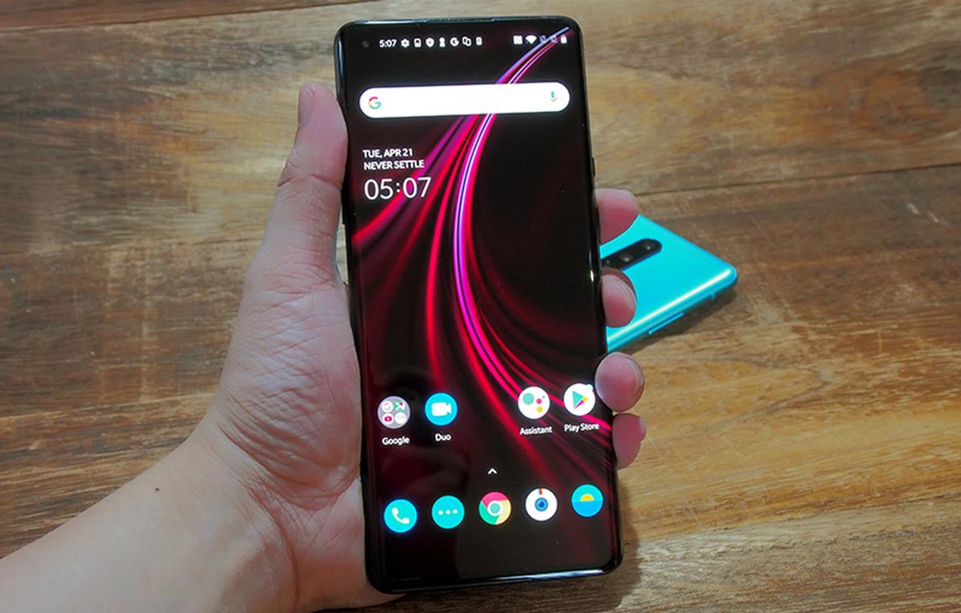 OnePlus 8 and OnePlus 8 Pro review: The makings of a flagship ...
