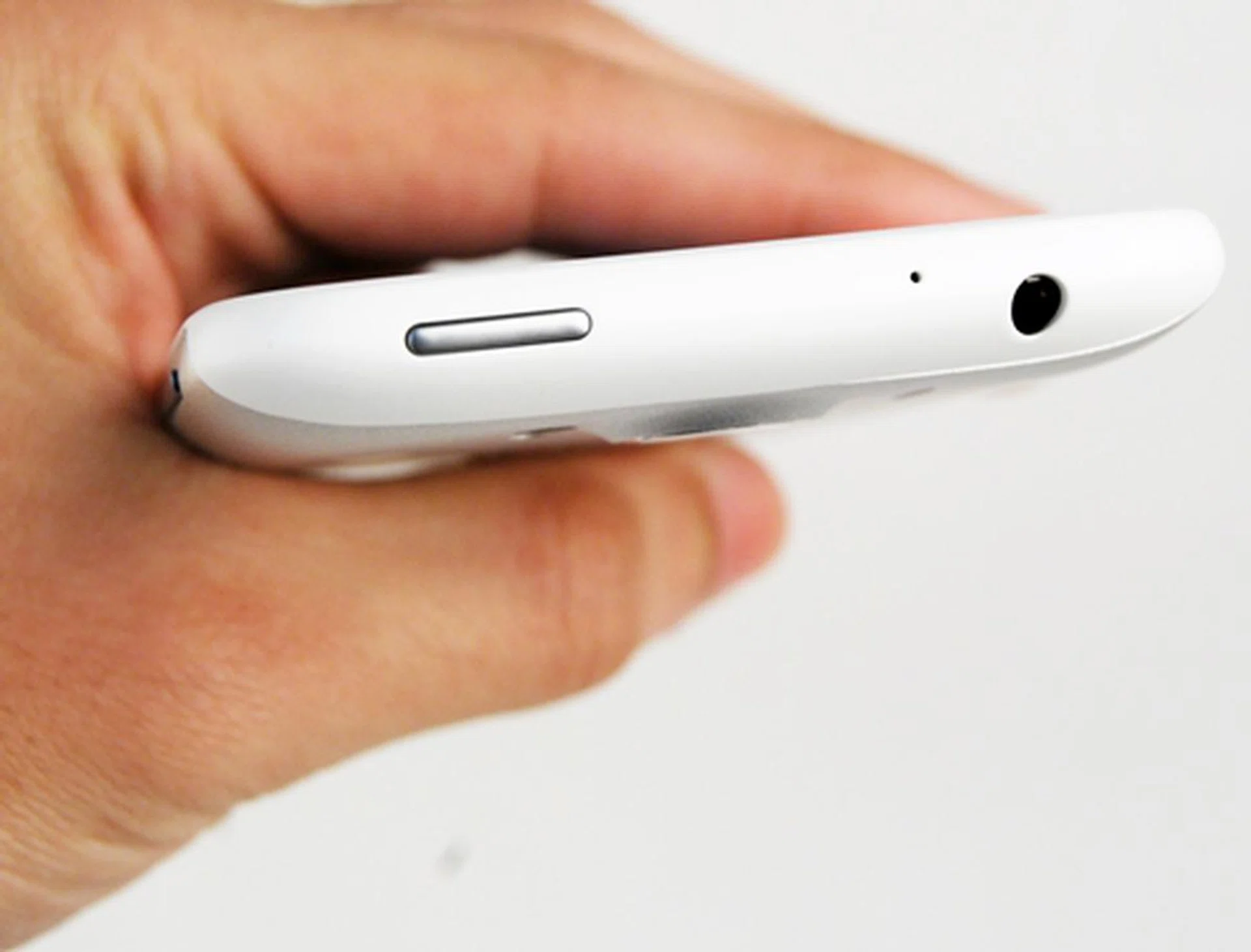 On the top of the HTC Sensation XL is the 3.5mm audio jack and Power button. We would prefer a slightly bigger button that is raised as we had difficulties accessing the button at times.