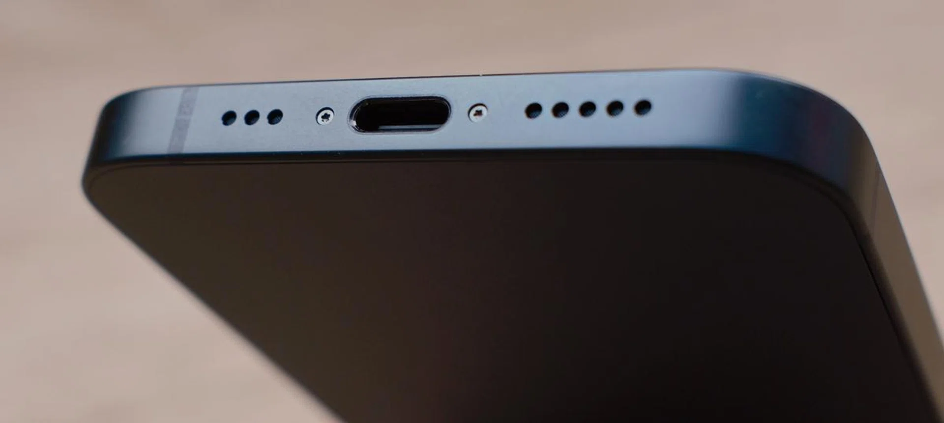 The USB-C port is used for charging and only supports data transfer rates of up to 480Mbps. The phone can charge wirelessly with Qi chargers too. Photo: HWZ