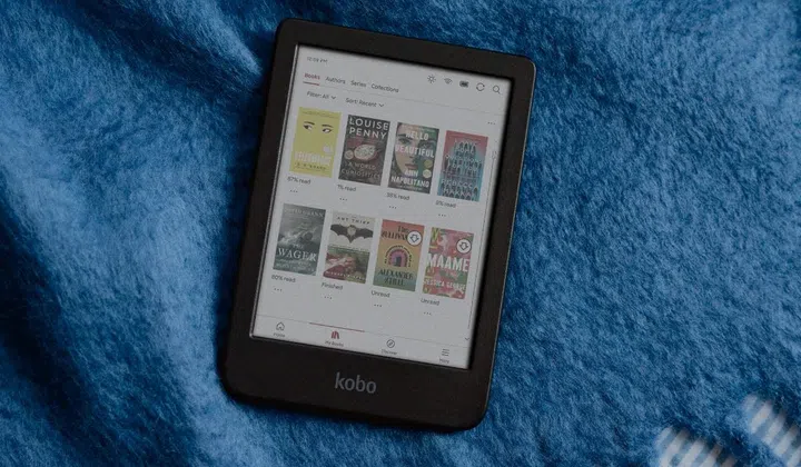 The smaller Kobo Clara Colour has a 6-inch display. (Image source: Kobo)