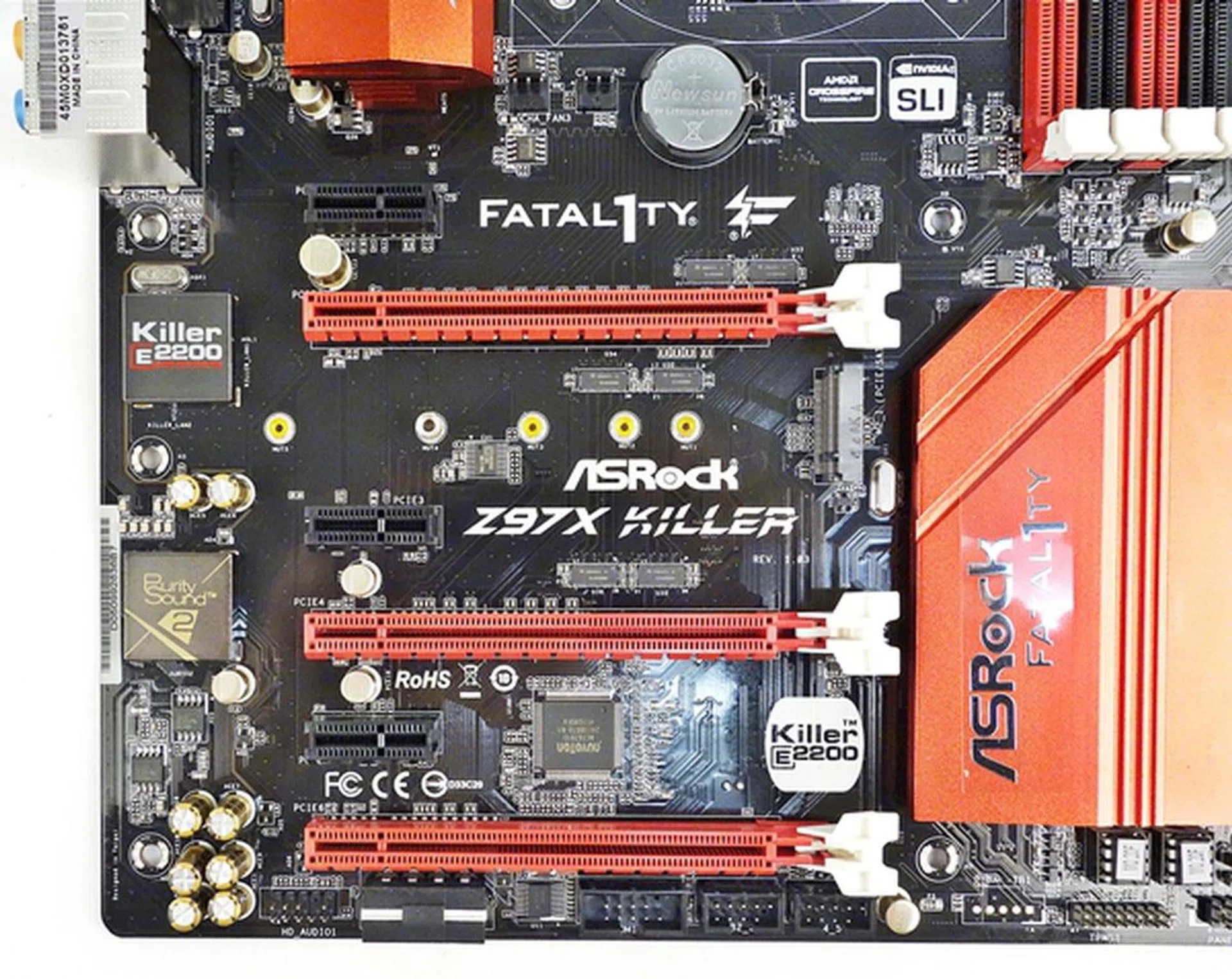 There are three PCIe Gen 3.0 x16 slots and a triplet of PCIe 2.0 x1 slots.