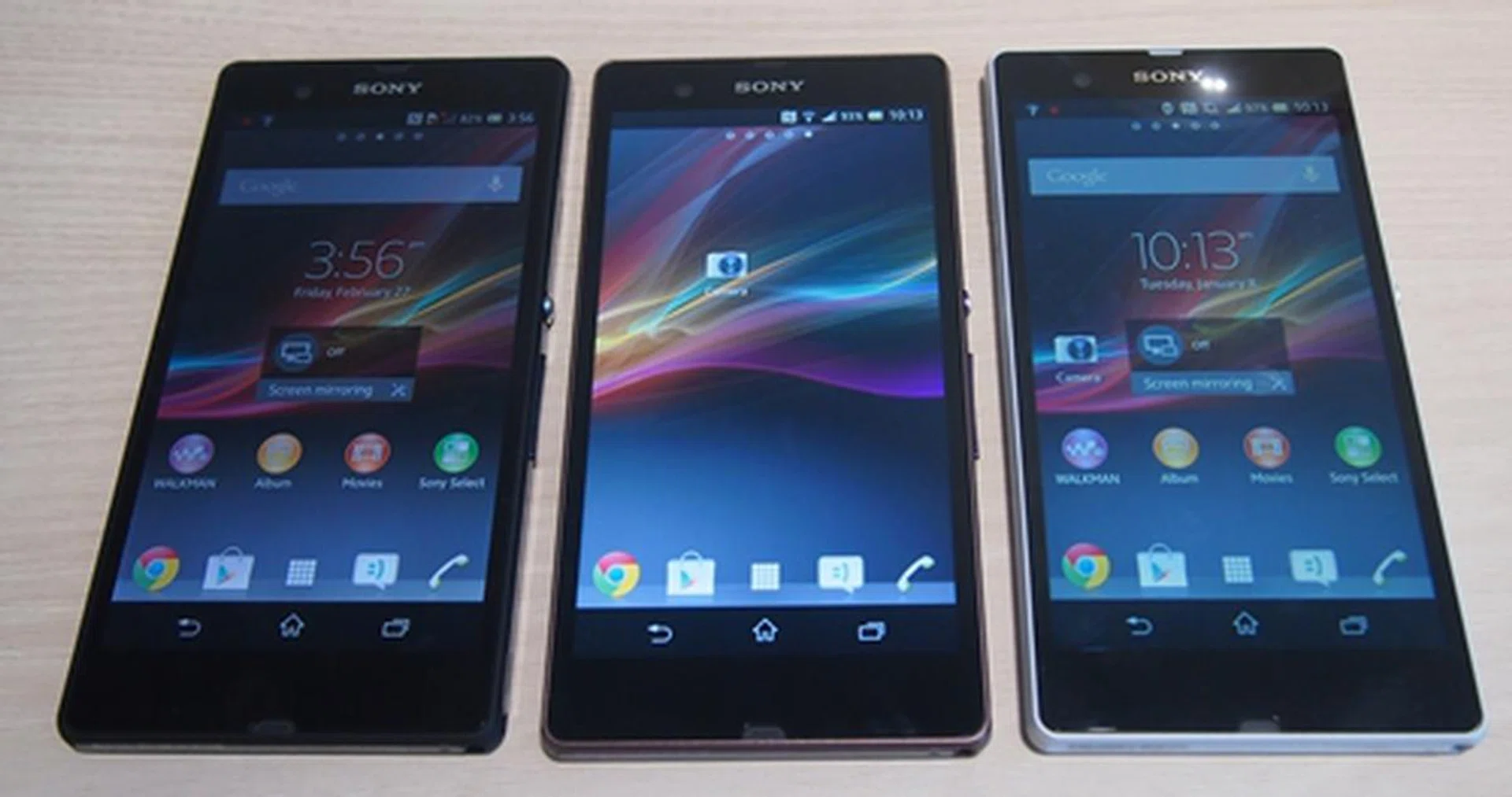 The Sony Xperia Z will come in three colors: black, purple and white (from left to right).