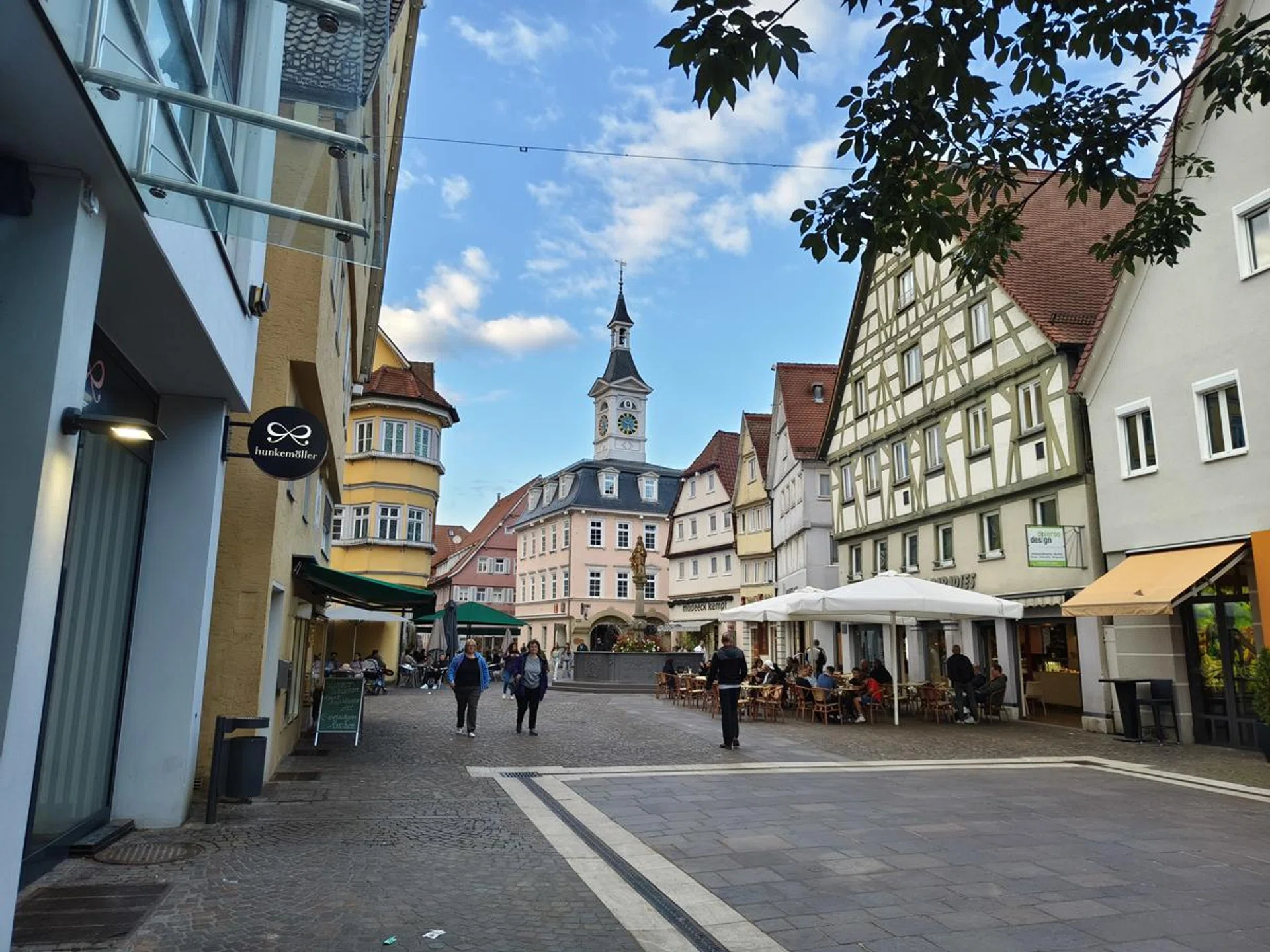 35mm, automatic settings. Photo: HWZ.