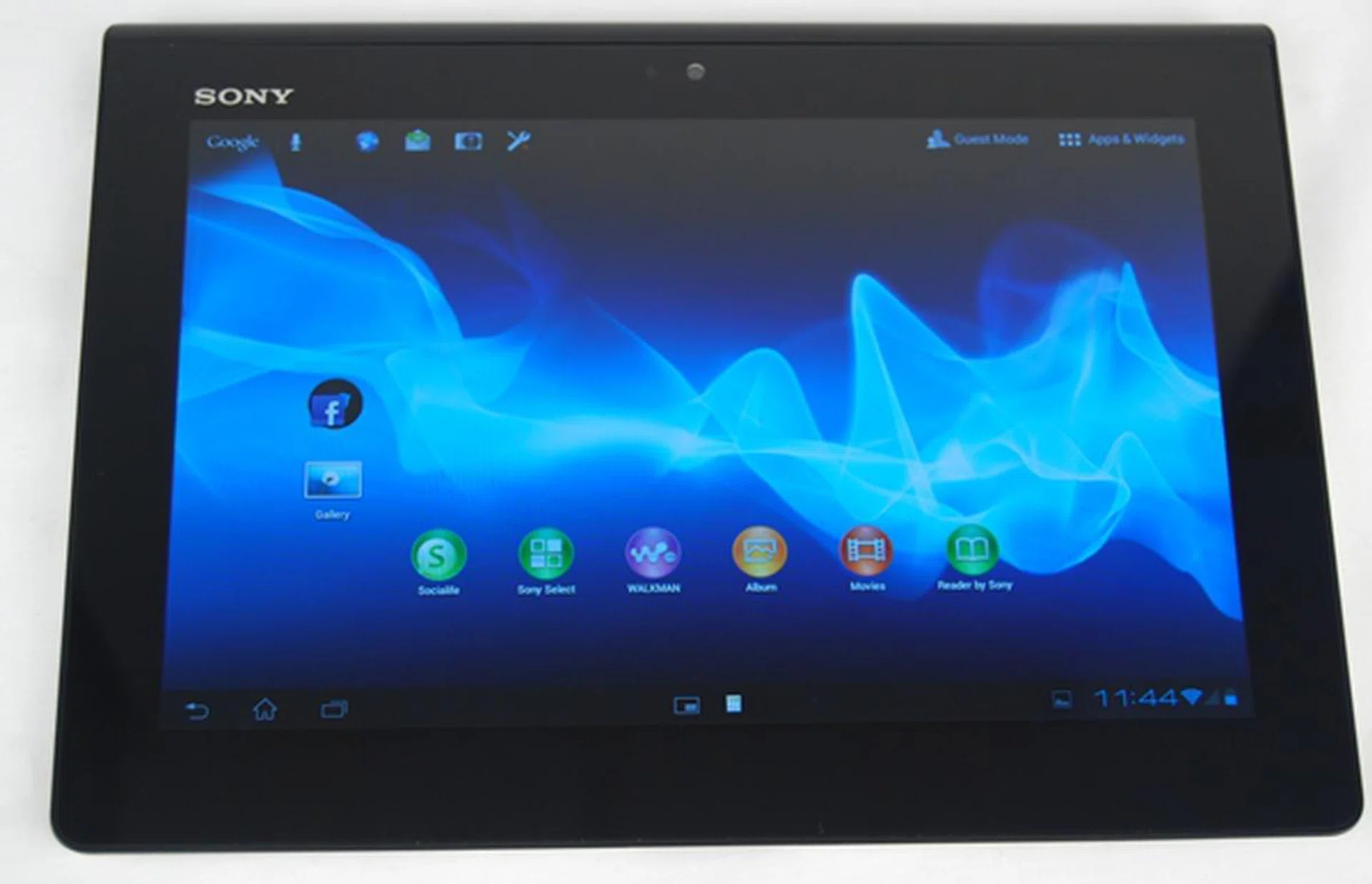 The Sony Xperia Tablet S has an unconventional display size of 9.4 inches, while most Android tablets of its class have 10.1-inch displays.