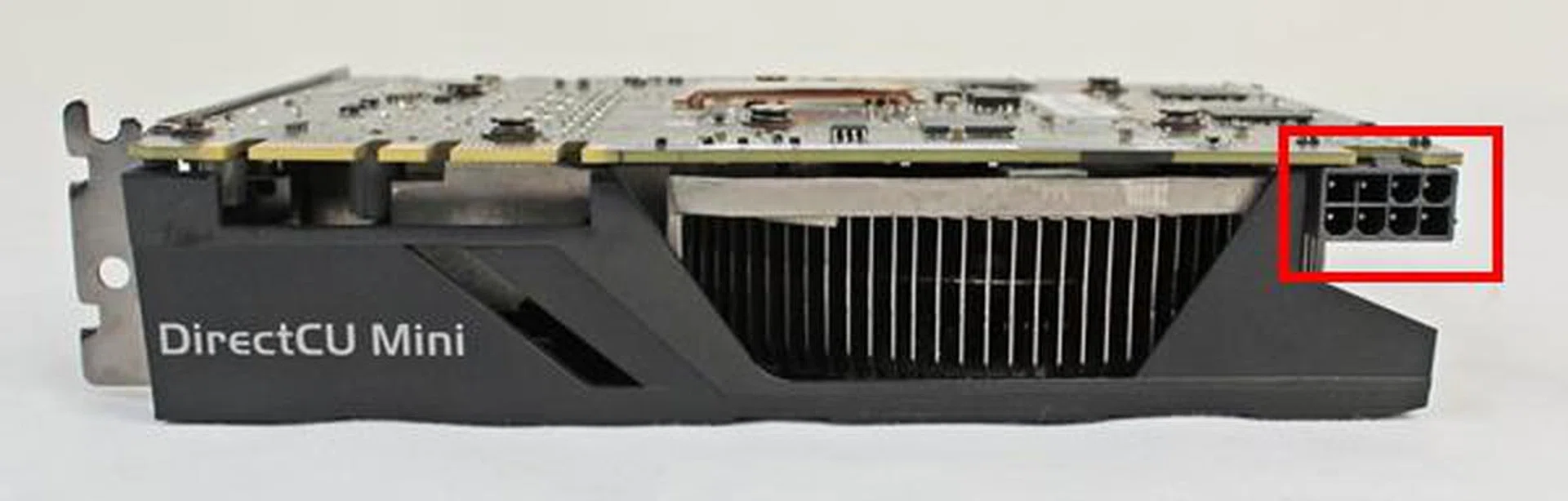 An 8-pin Molex graphics power connector is used instead of the usual pair of 6-pin ones. Definitely a good move to keep the physical footprint of the card compact.
