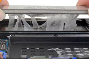 iFixit says it ran into obstacles that made the company doubt Samsung's commitment to making repairs more accessible. (Image source: iFixit)