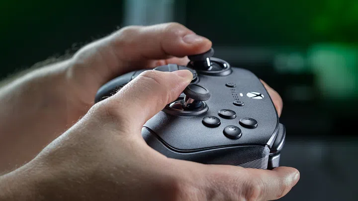 Razer Wolverine V4 controllers Singapore pricing and release