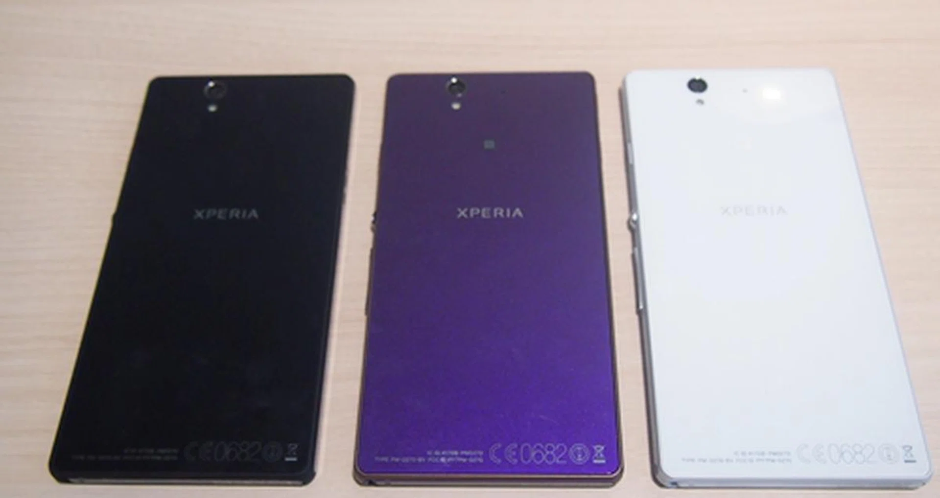 Which color variant of the Sony Xperia Z is your preferred choice?