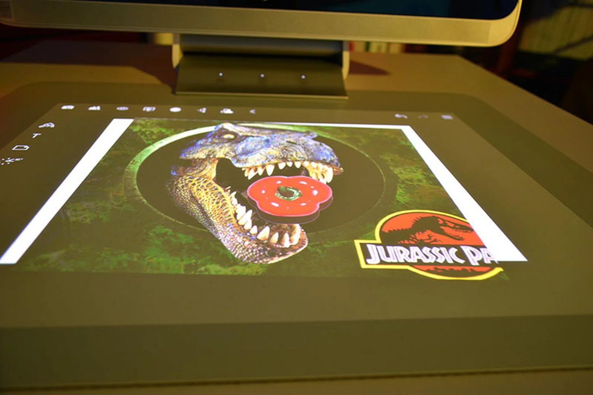 By allowing users to easily combine digital versions of 3D objects with images from the web, the Sprout empowers them with new methods and avenues to get creative.