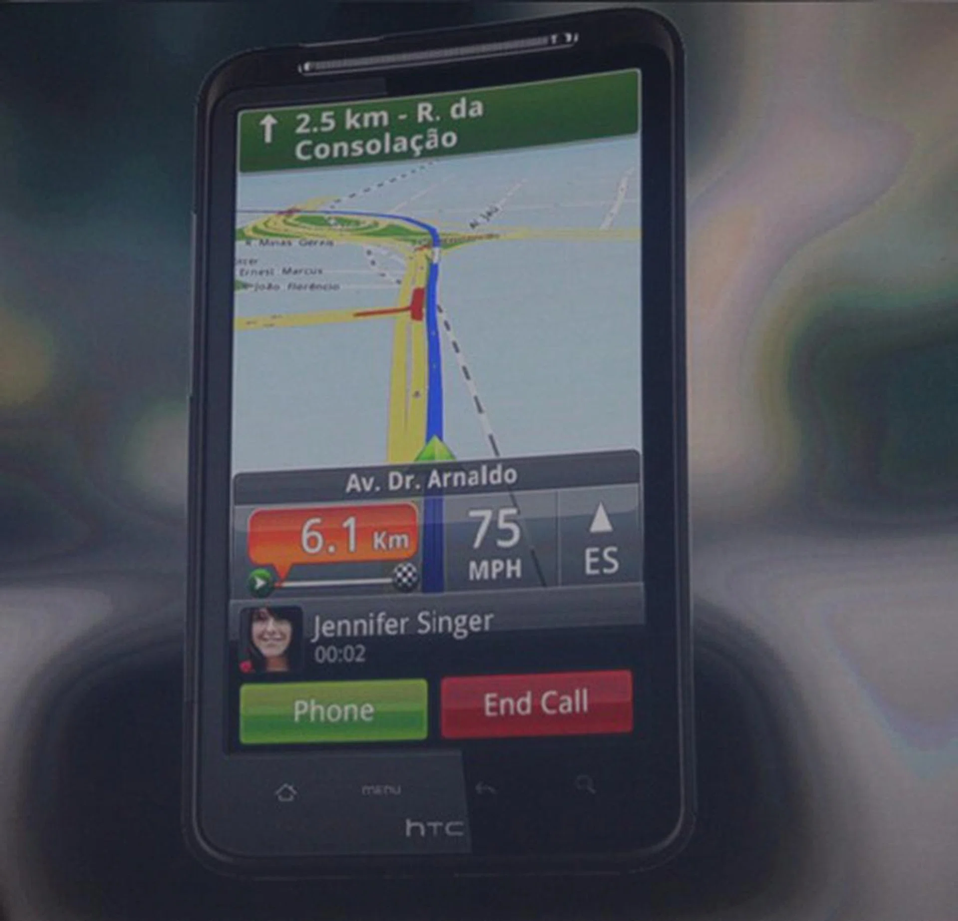 With HTC Locations, consumers are provided access to instant, on-demand mapping without having to wait for the maps to download, or incurring costly mobile roaming charges.