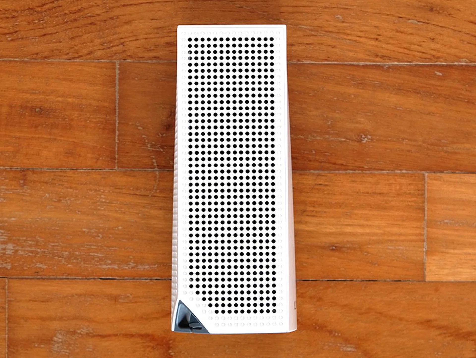 Vents around the unit help keep it cool.