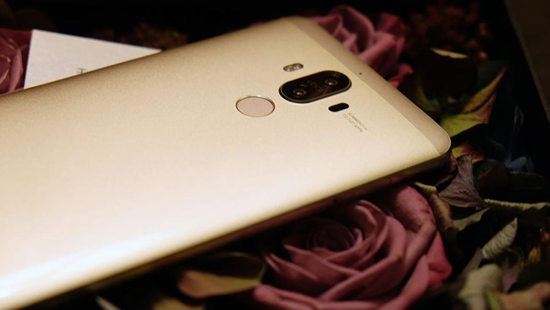 Huawei Mate 9 dual camera