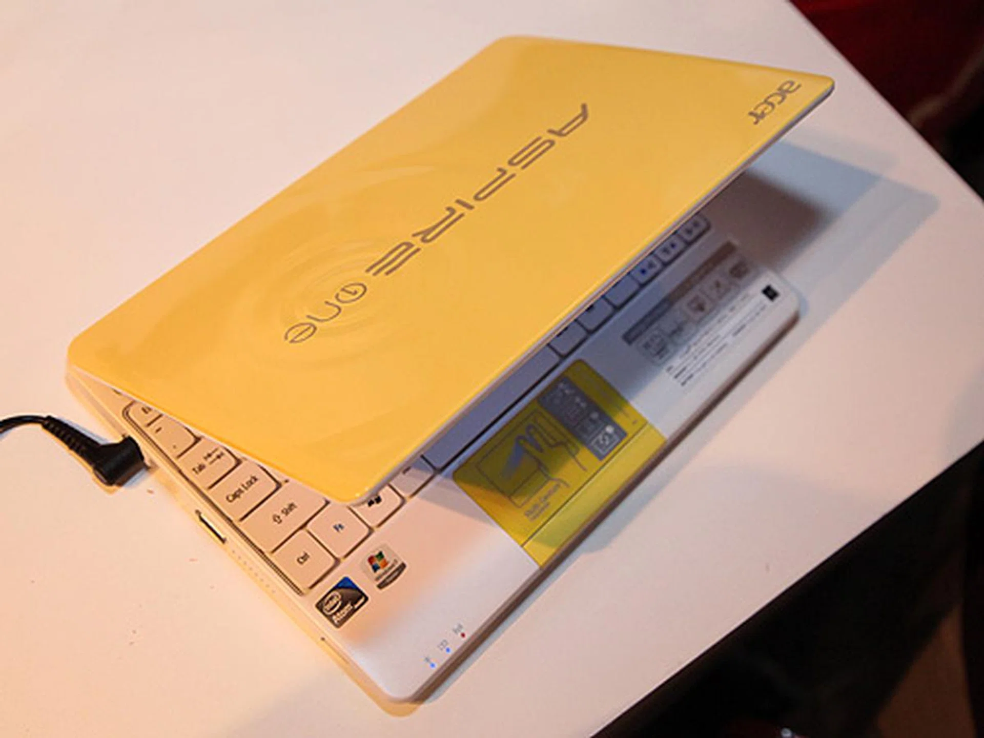 Here's another look at the brightly colored cover design of the Acer Aspire One Happy 2.