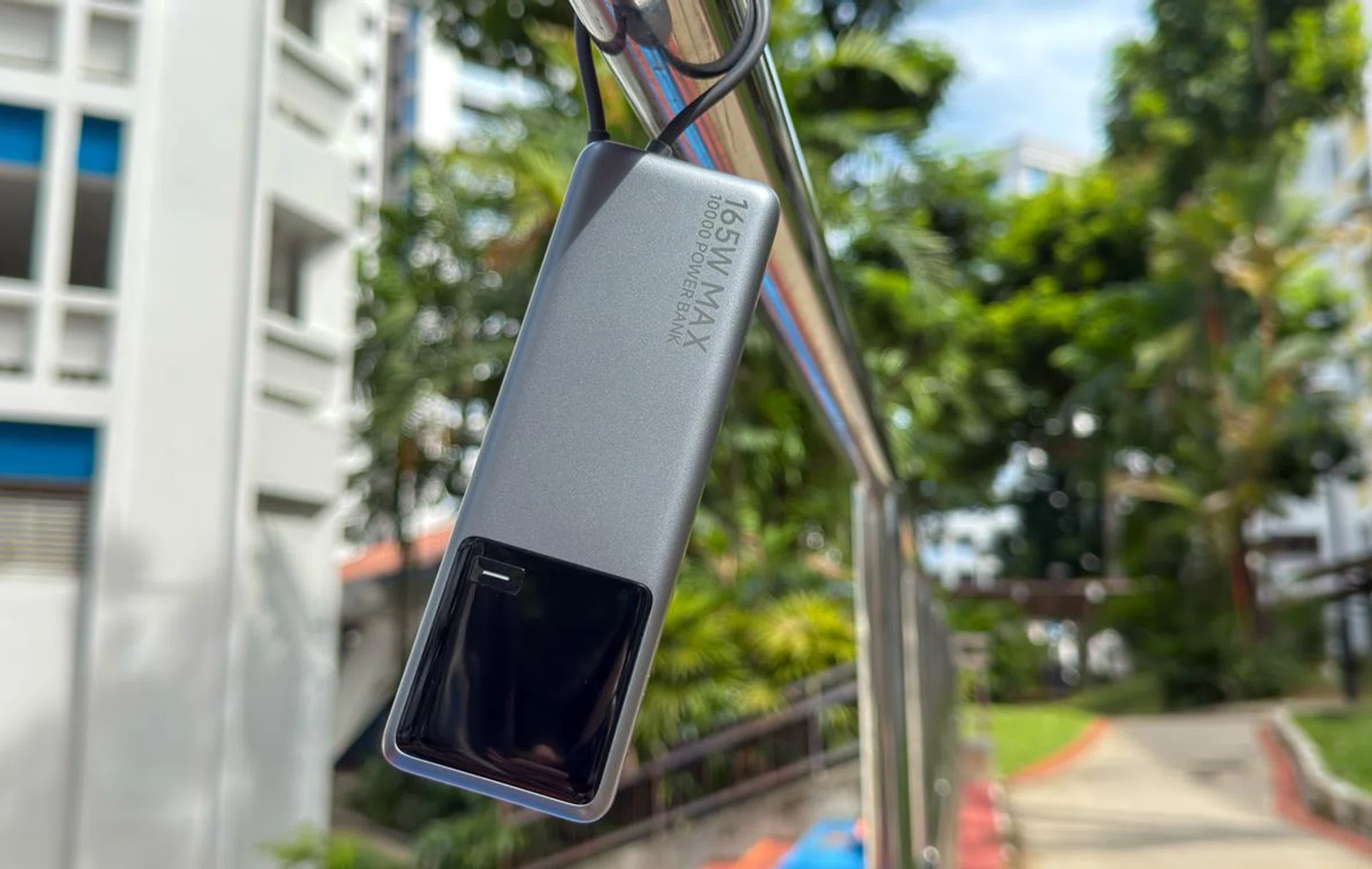 Xiaomi 165 Power Bank 10,000mAh. Photo: HWZ.