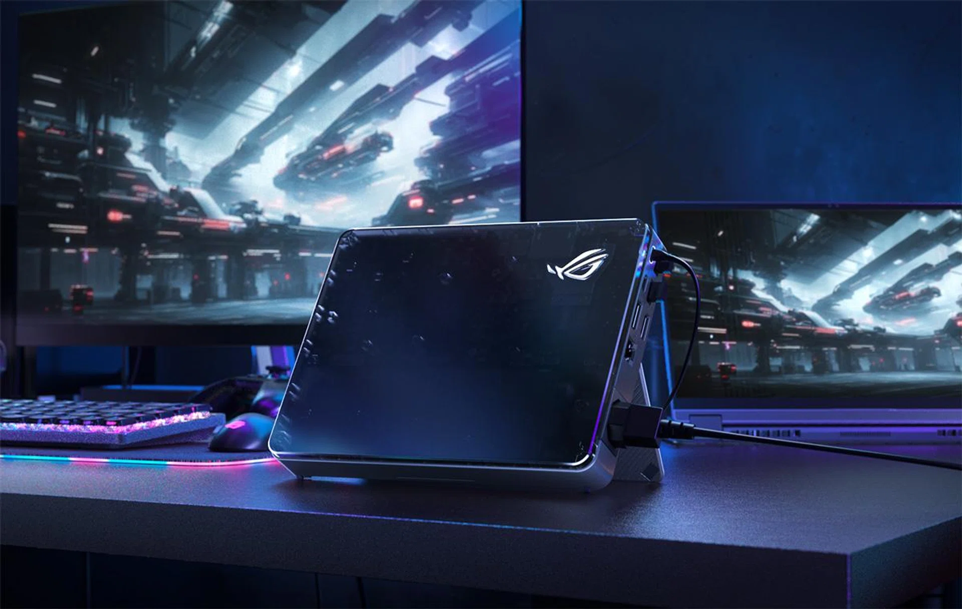 The XG Mobile eGPU, now with an RTX 5070 Ti or RTX 5090. (Image source: ASUS)