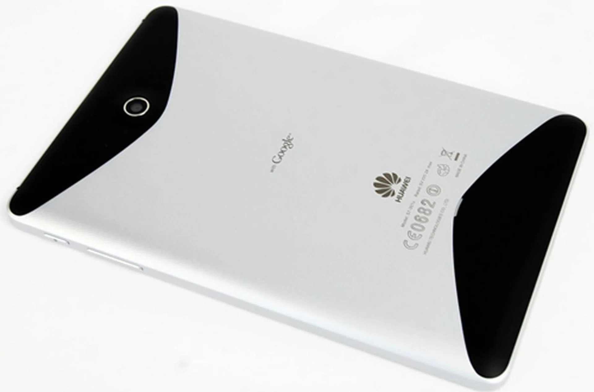 We liked the aluminum unibody frame of the Huawei MediaPad, along with its plus point of it being invulnerable to fingerprints and smudges.