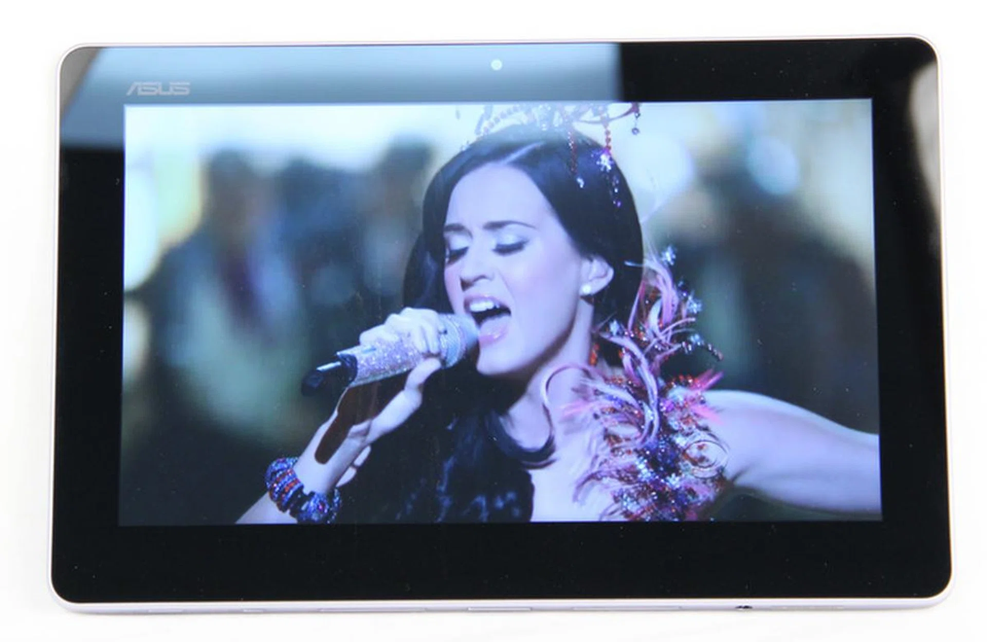 The Trio's removable display is also a standalone Android tablet. 