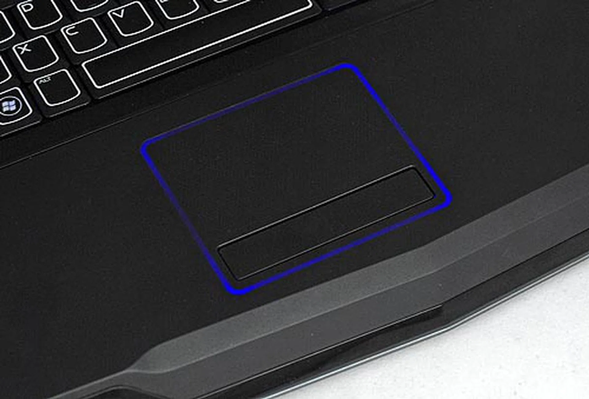 The trackpad too was lovely to use and responsive though you will want a mouse for better precision when gaming.