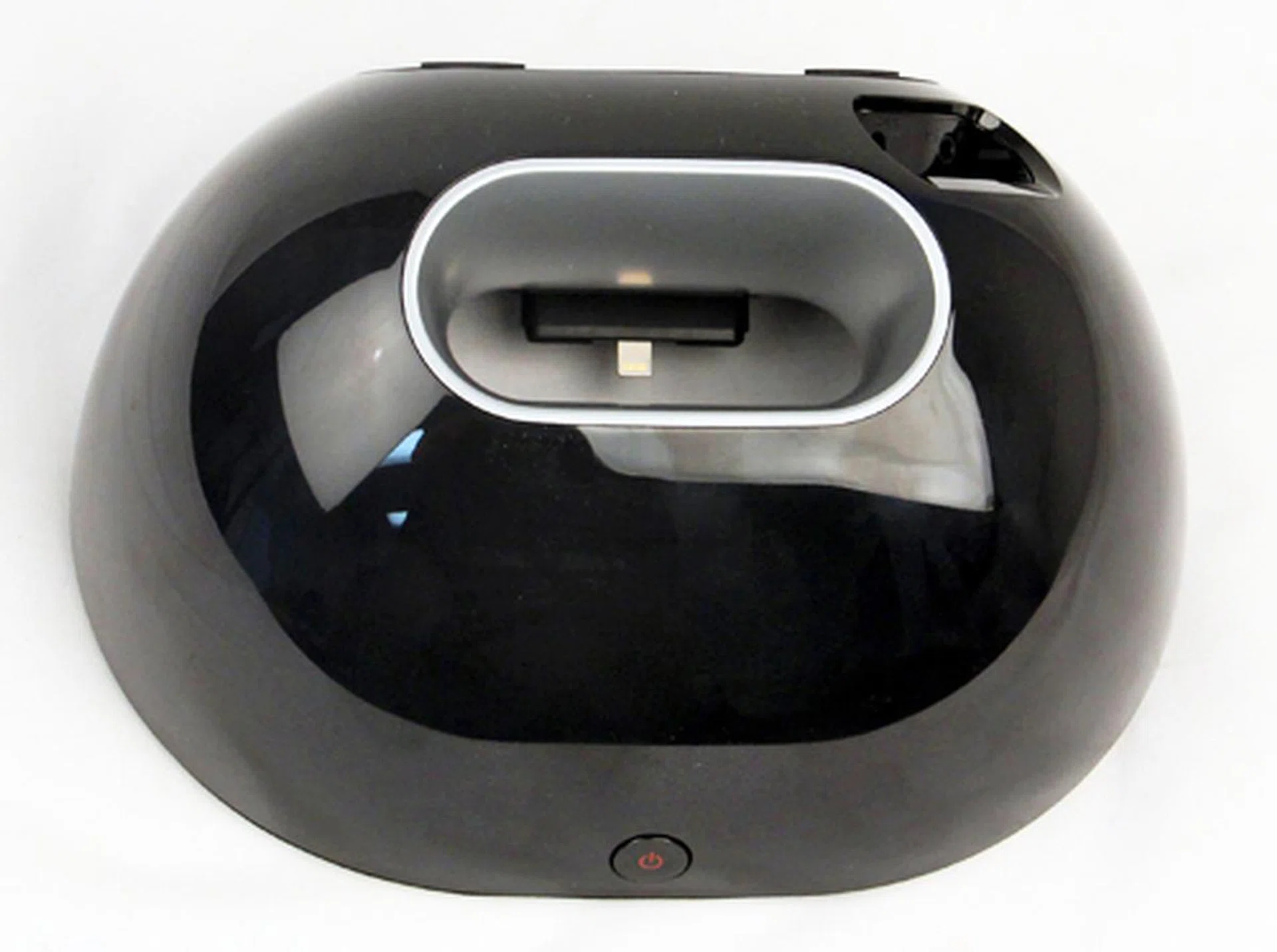 From this top-down angle, you can see other classic Philips design traits such as the curved back and the recessed middle.