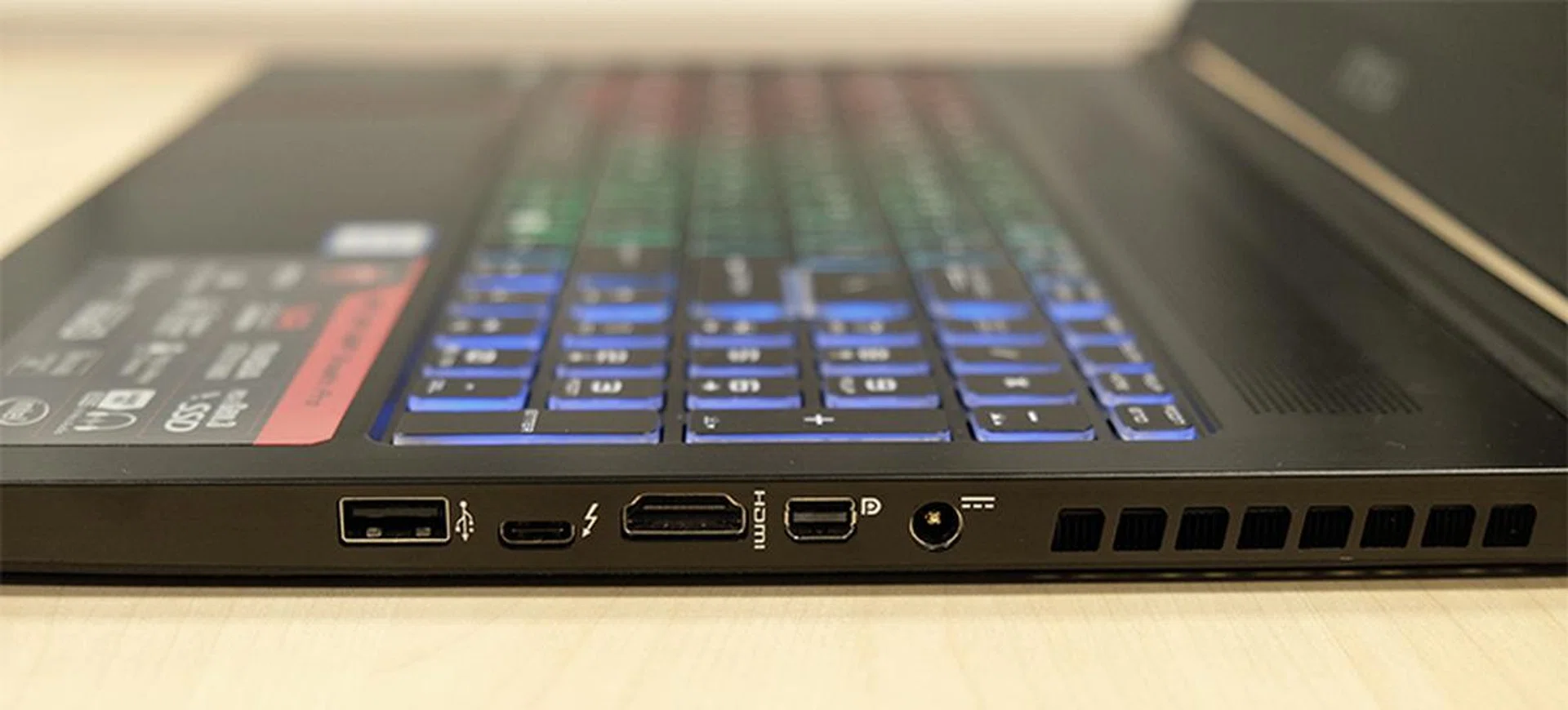 MSI GS63VR 6RF Stealth Pro