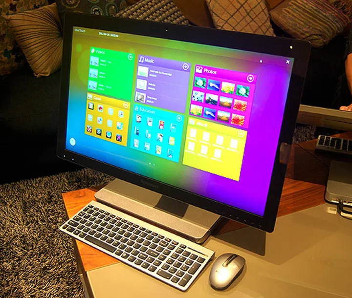 The Lenovo IdeaCentre A720