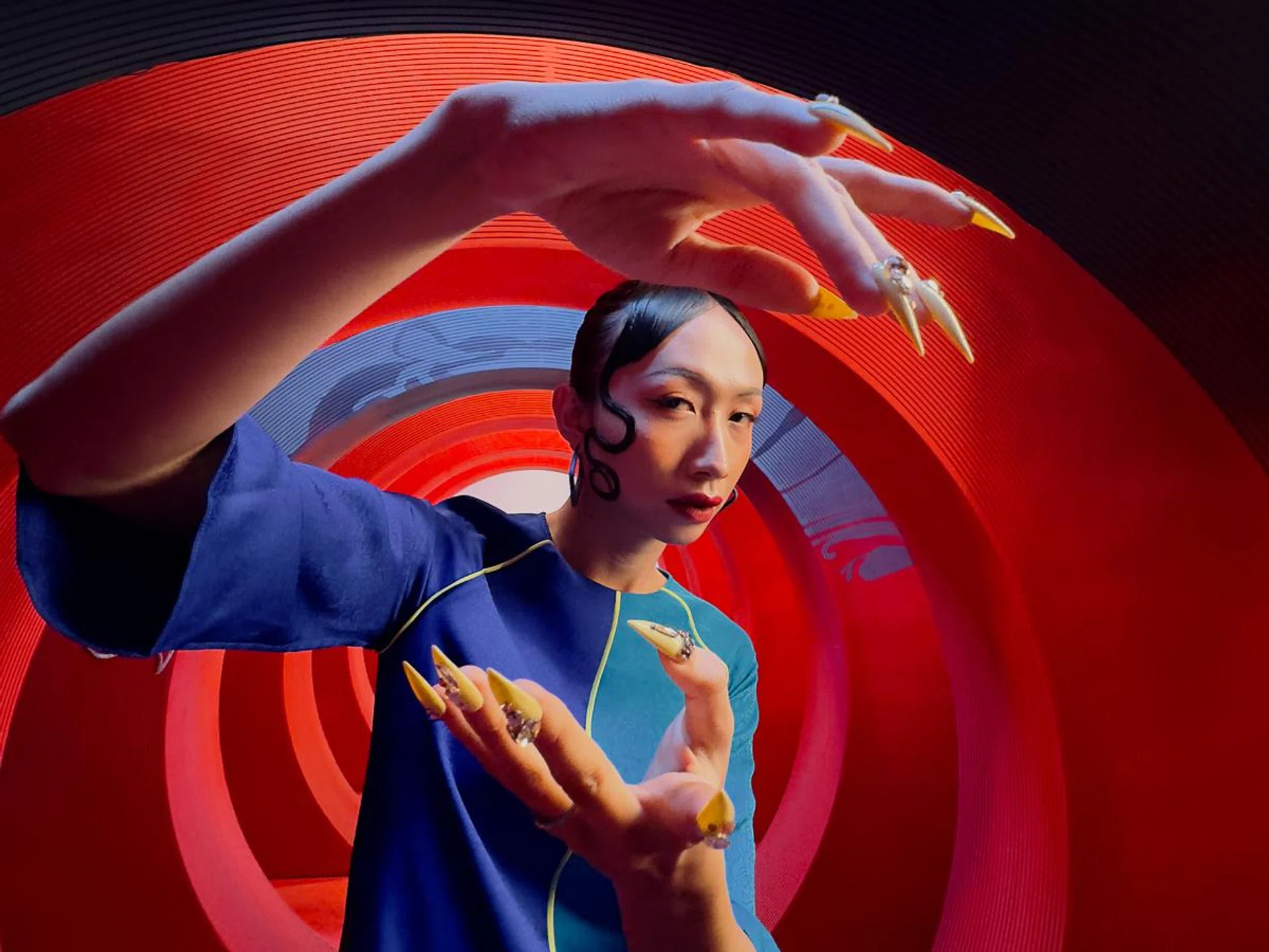 Check out those nails. Shot taken with ultrawide lens on the iPhone 15 Pro Max.