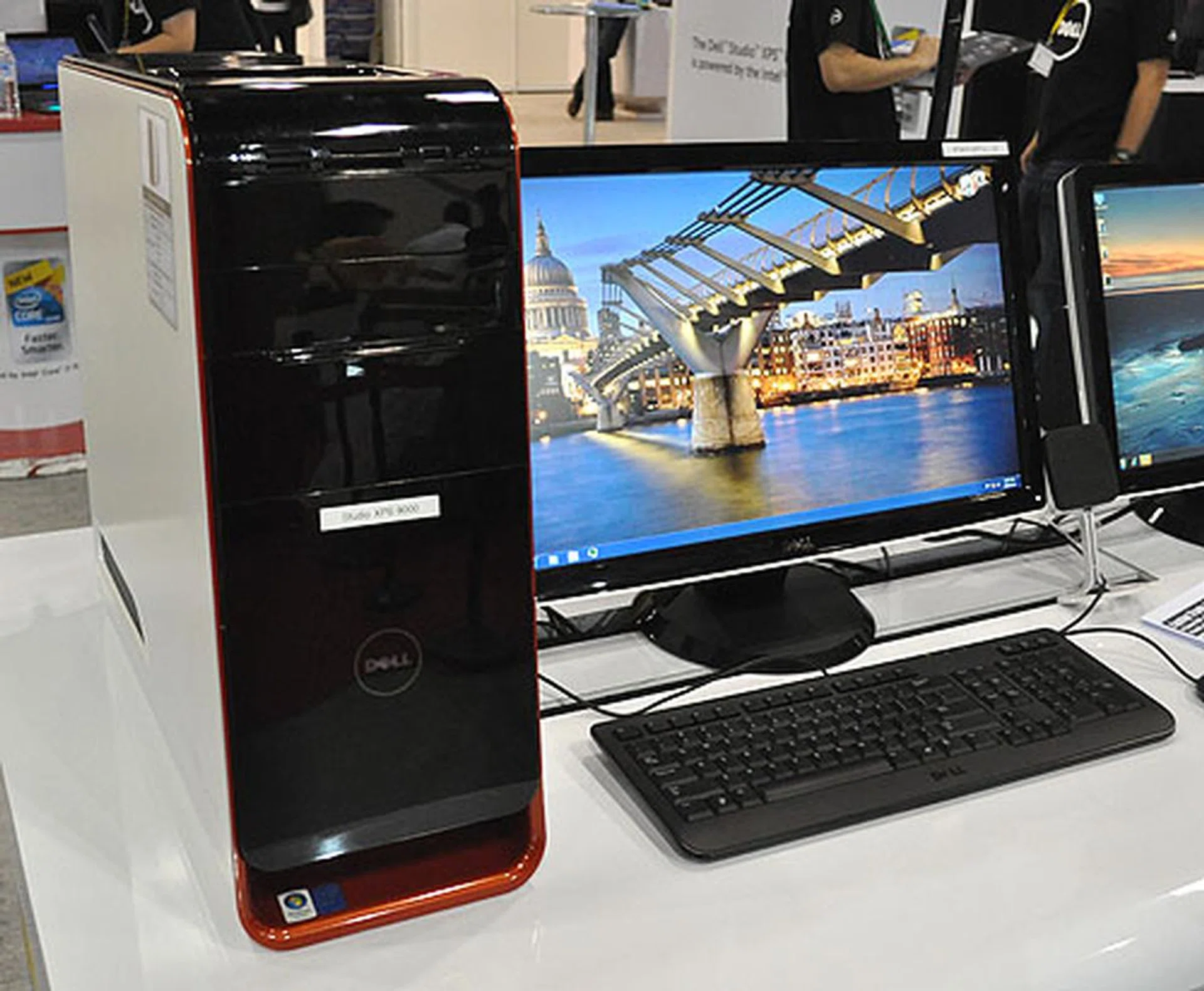 The Dell Studio XPS 9000 desktop has a very decent Core i7-920 quad-core processor with 6GB of memory and a 1TB HDD. It comes with a full HD 24-inch widescreen display powered by NVIDIA's GeForce GTX 260 inside. Dell's premier service support is also provided for 1 year for this $1999 desktop machine.