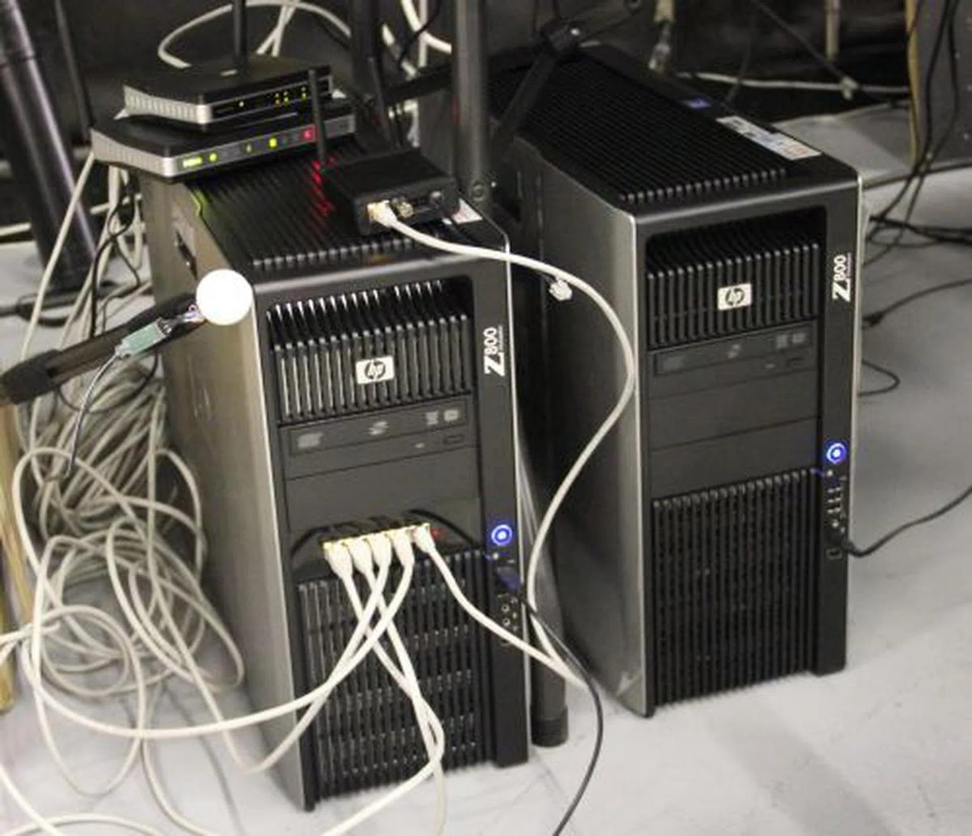 The simple demo done by the PhaseSpace team was powered by a pair of HP Z800 machines; one to process all the motion capture data coming in, and one to render the virtual scene output on a large screen for everyone to see.