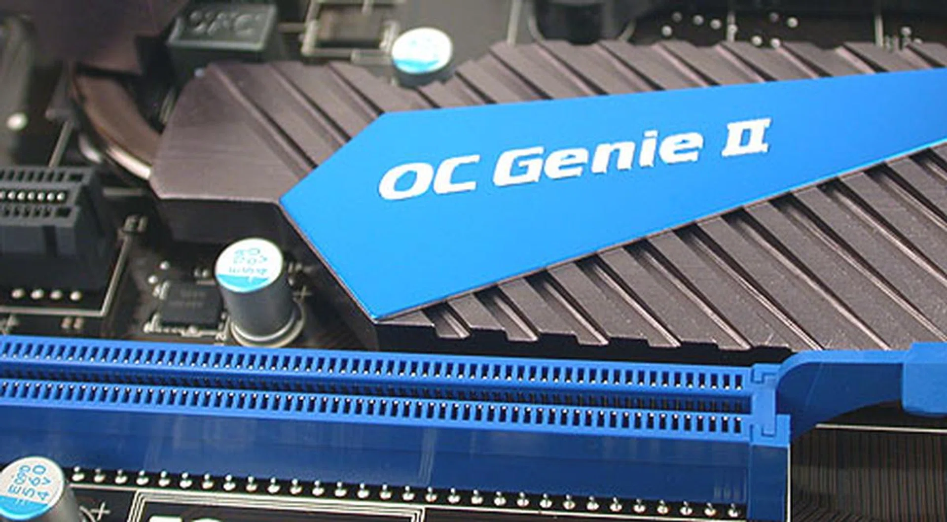In case you needed reminding of MSI's OC Genie feature. We liked that the heatsink here used heatpipes and is low-profile enough not to interfere with neighboring components. 