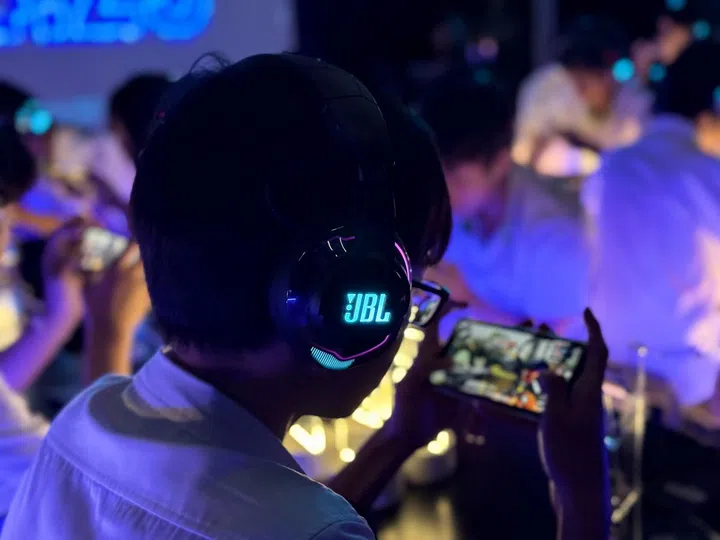 Student playing Call of Duty Mobile.