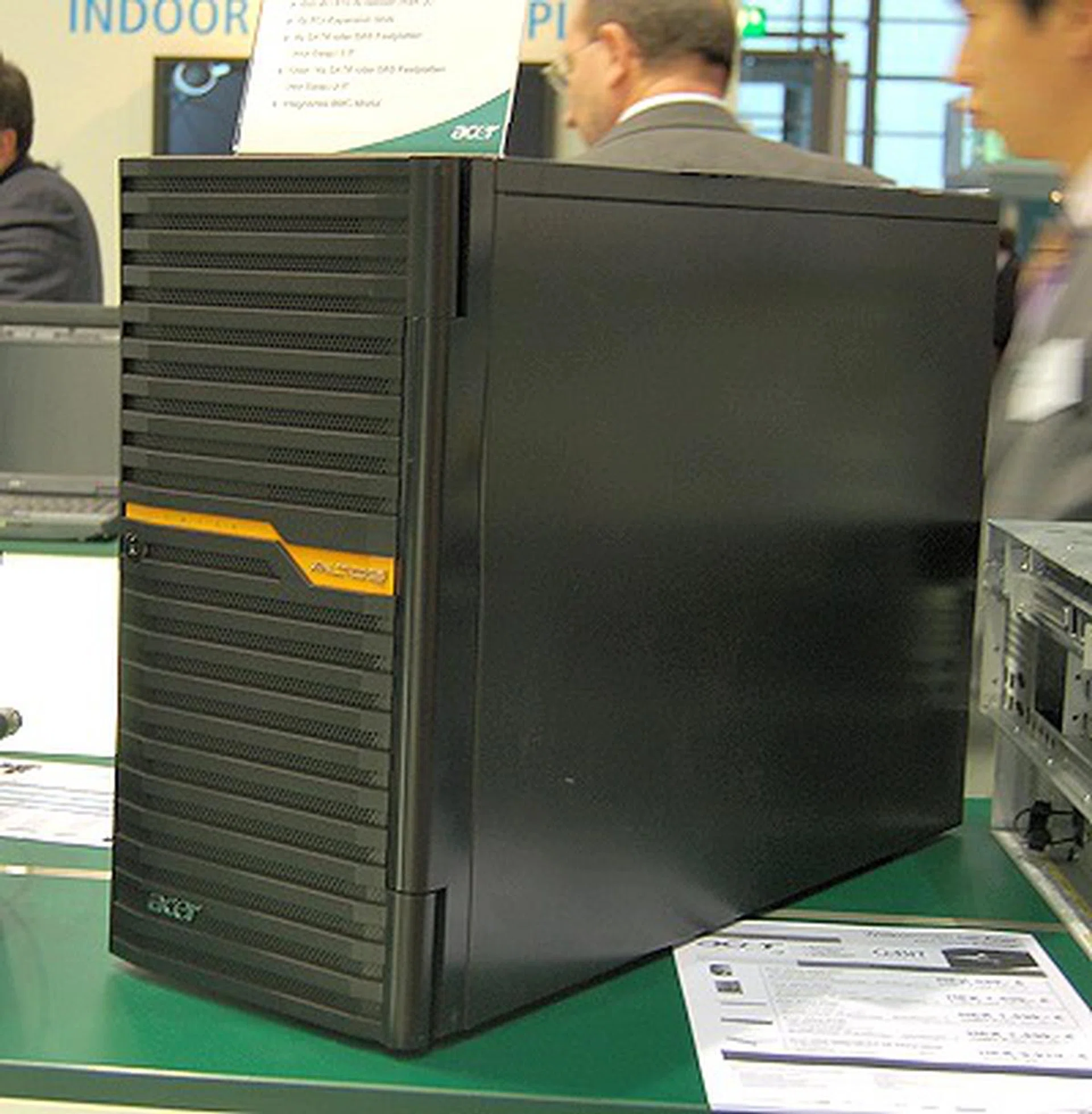  This is the Acer Altos G540M2 tower server. It features the latest Intel Tylersberg platform to support dual Nehalem-class Intel Xeon 5500 processors - the latest workstation platform. Other features include dual Gigabit LAN, 96GB maximum memory support and dual PSU support, eight 3.5-inch SATA SAS drives and up to 16 2.5-inch SATA SAS drives. All the SATA drives are hot-swappable.  