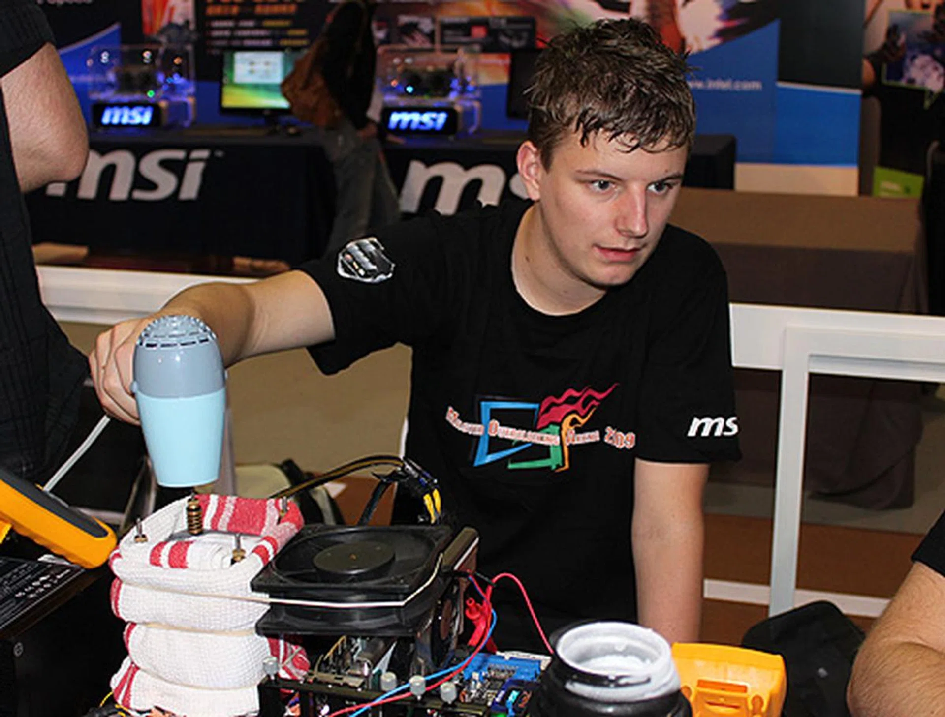 Remember Sir Alex Ferguson's hair-dryer treatment? The Swedes have caught on to it and are putting it to good use.